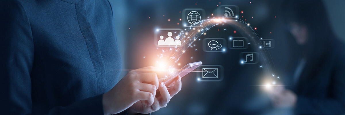 How to Digitize Onboarding: Advantages and Challenges